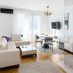 Lägenhet White Lounge Haustor Podgorica