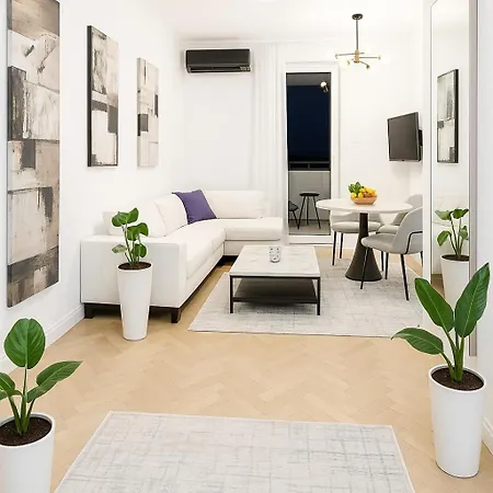 Apartment White Lounge Haustor