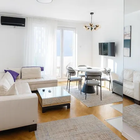 Apartment White Lounge Haustor Podgorica