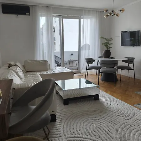Apartment White Lounge Haustor *